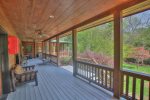 Stanley Creek Lodge: Deck View
